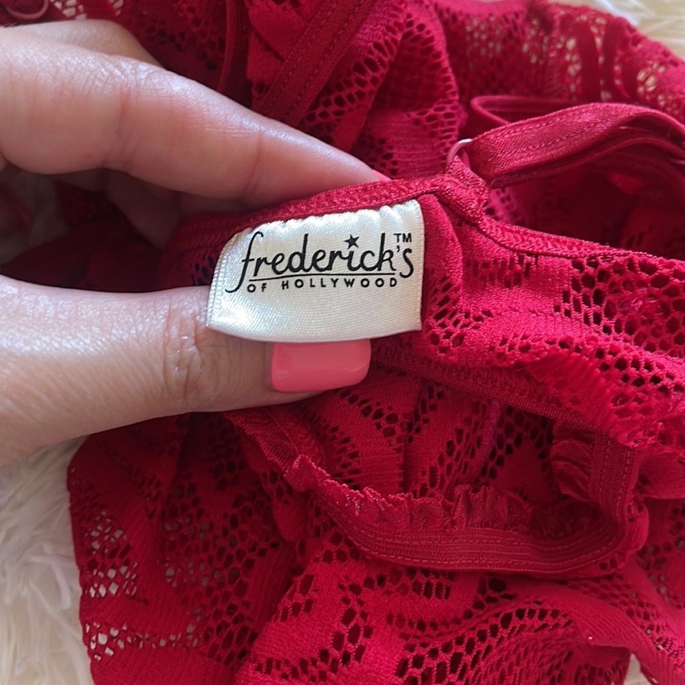 Frederick’s (M) - Picture 3 of 7